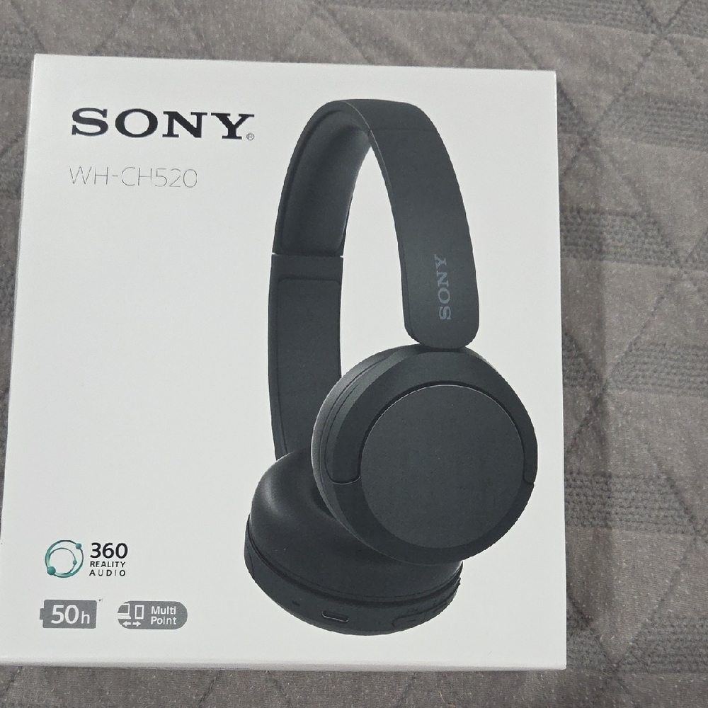 NWT Sony WH-CH520 Black Headphones